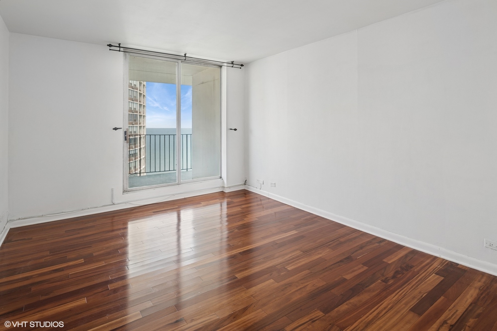 6033 N Sheridan Road #12B, Chicago, IL 60660