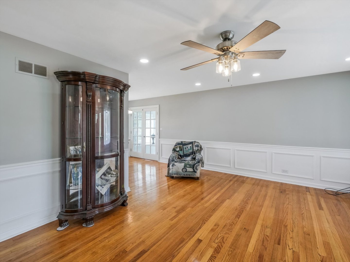 22W145 Sunset Terrace, Medinah, IL 60157
