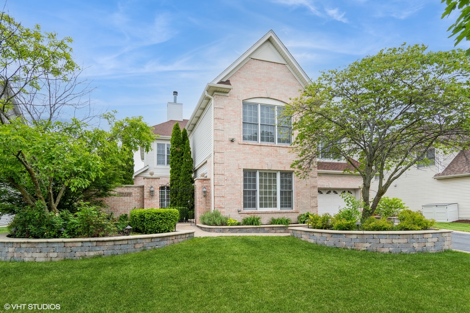 12116 Winterberry Lane, Plainfield, IL 60585