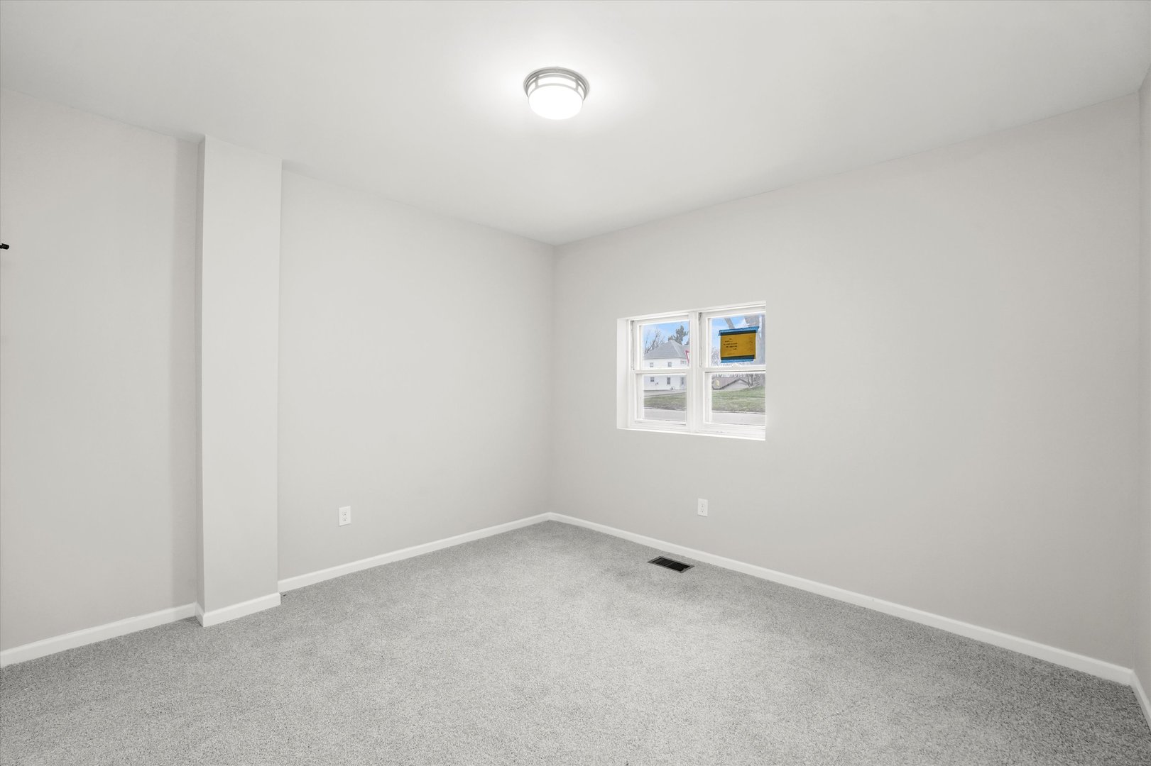 808 Evans Avenue, Ashton, IL 61006