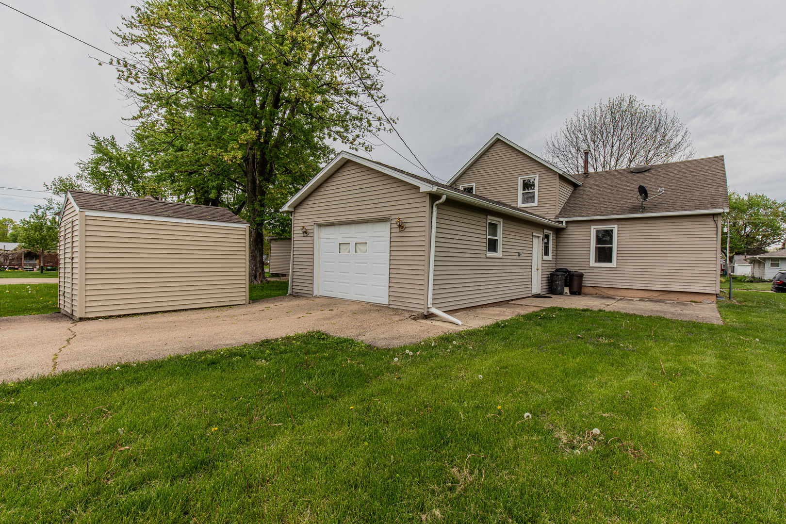 324 N 1st Street, Princeton, IL 61356