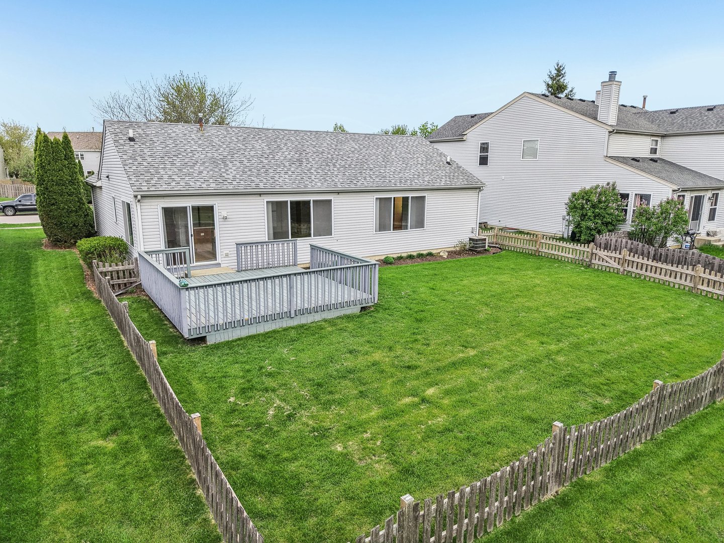 619 Summerlyn Drive, Antioch, IL 60002