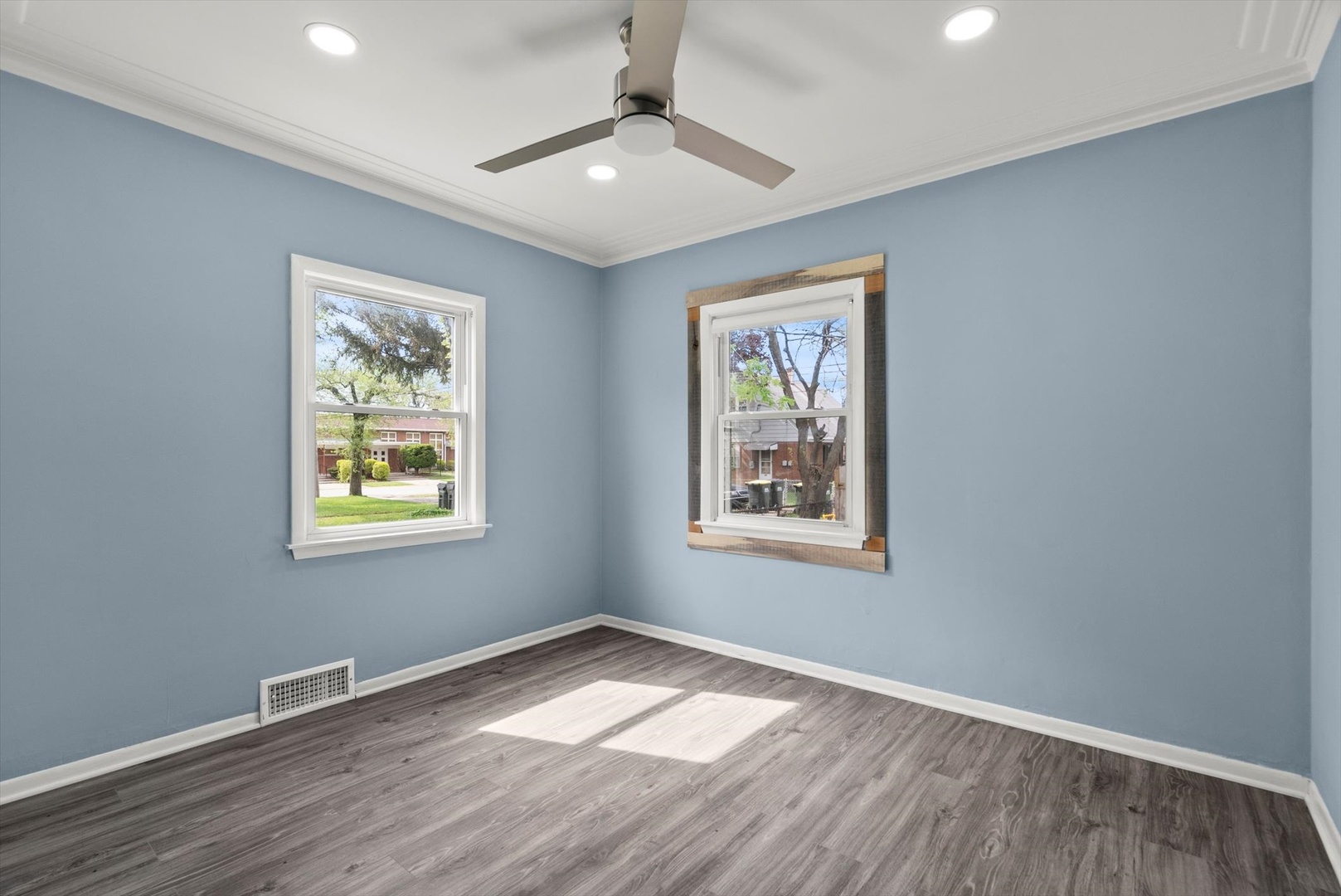 163 W 142ND Street, Riverdale, IL 60827