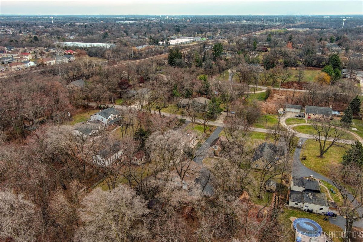 1N274 Prairie Avenue, Glen Ellyn, IL 60137