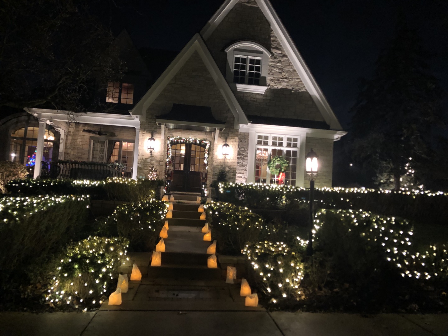 305 S Wright Street, Naperville, IL 60540