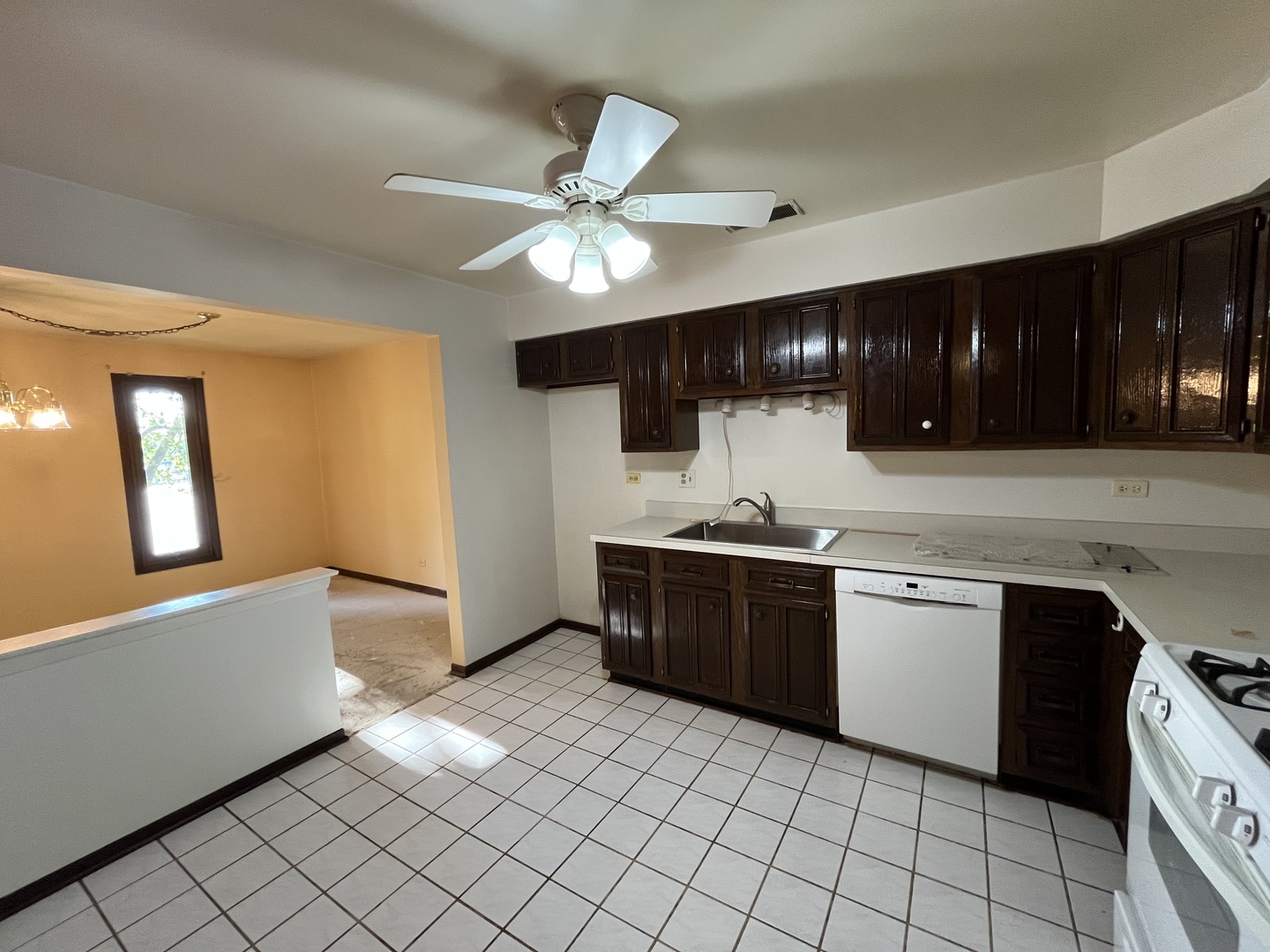 11277 S Roberts Road #G, Palos Hills, IL 60465