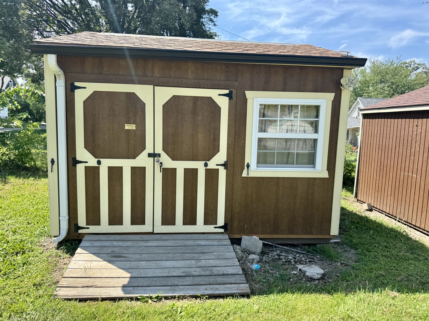 221 E 1st Street, Spring Valley, IL 61362