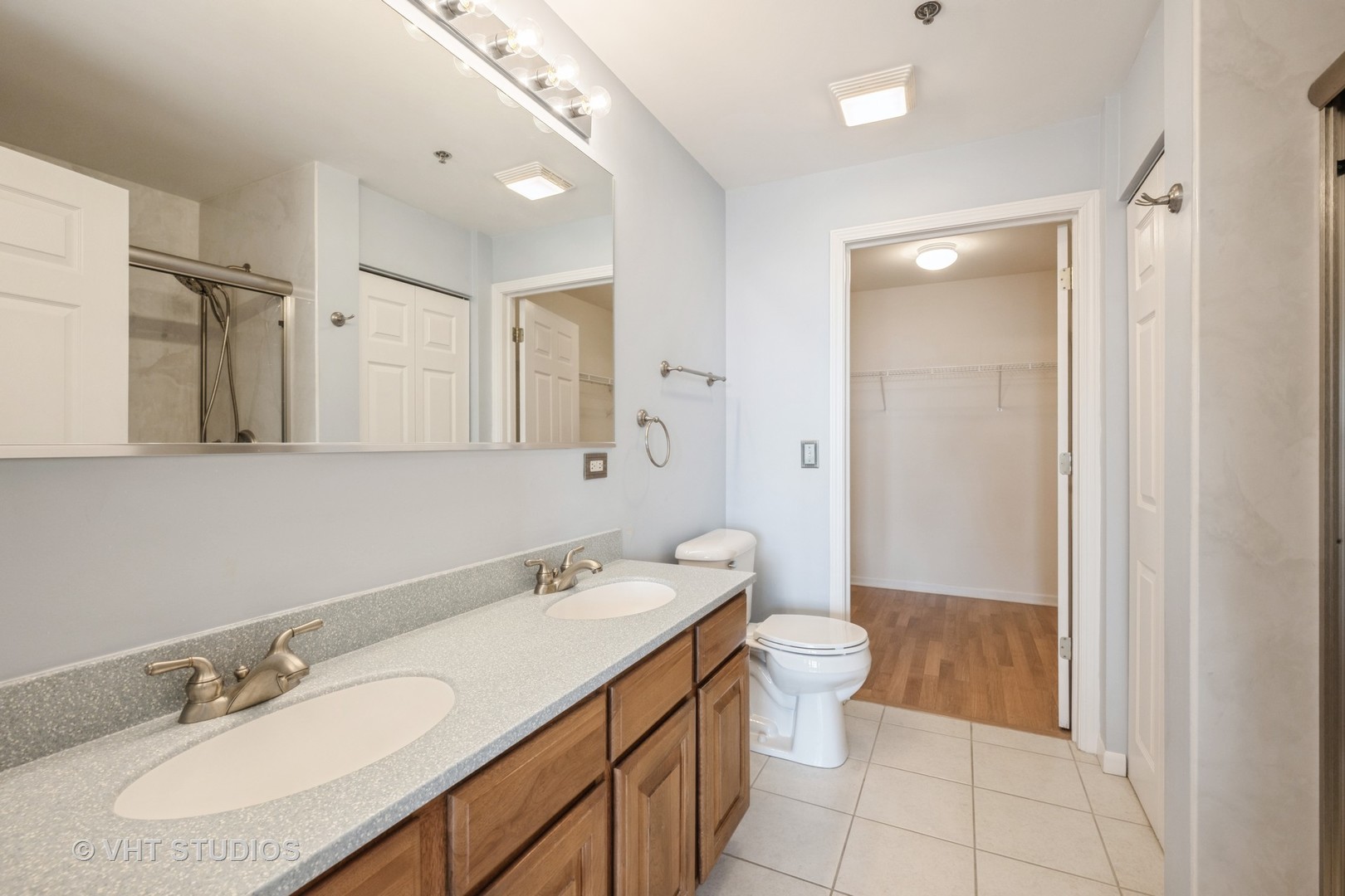 3115 Town Square Drive #303, Rolling Meadows, IL 60008