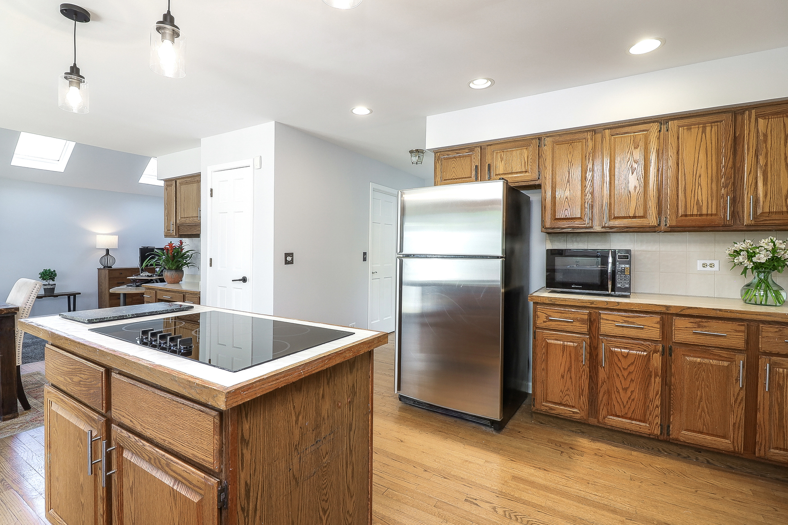 849 Bonnie Brae Lane, Bolingbrook, IL 60440