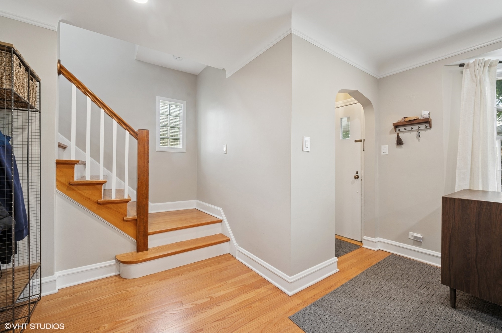 6134 N Tripp Avenue, Chicago, IL 60646