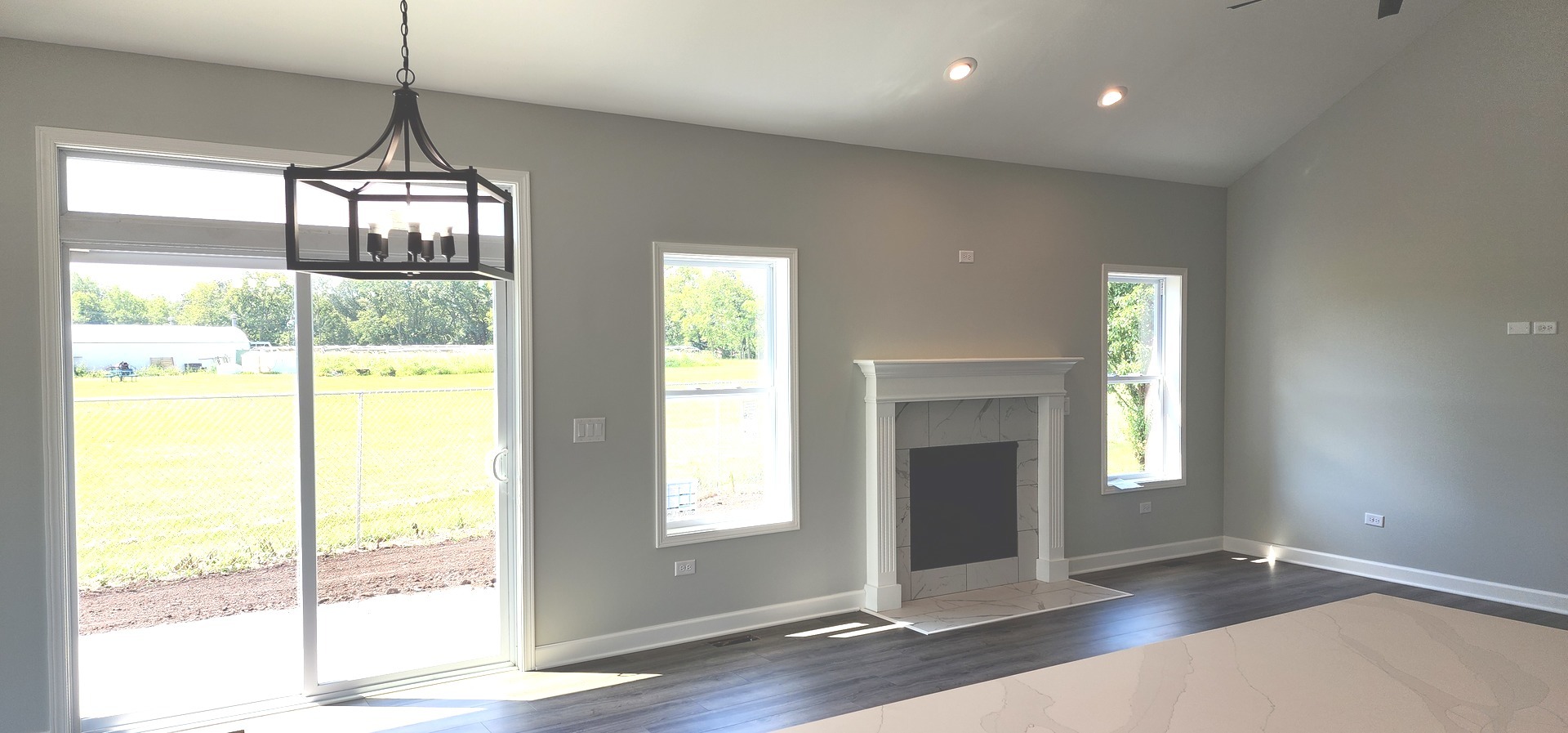 24415 W Quail Drive, Channahon, IL 60410
