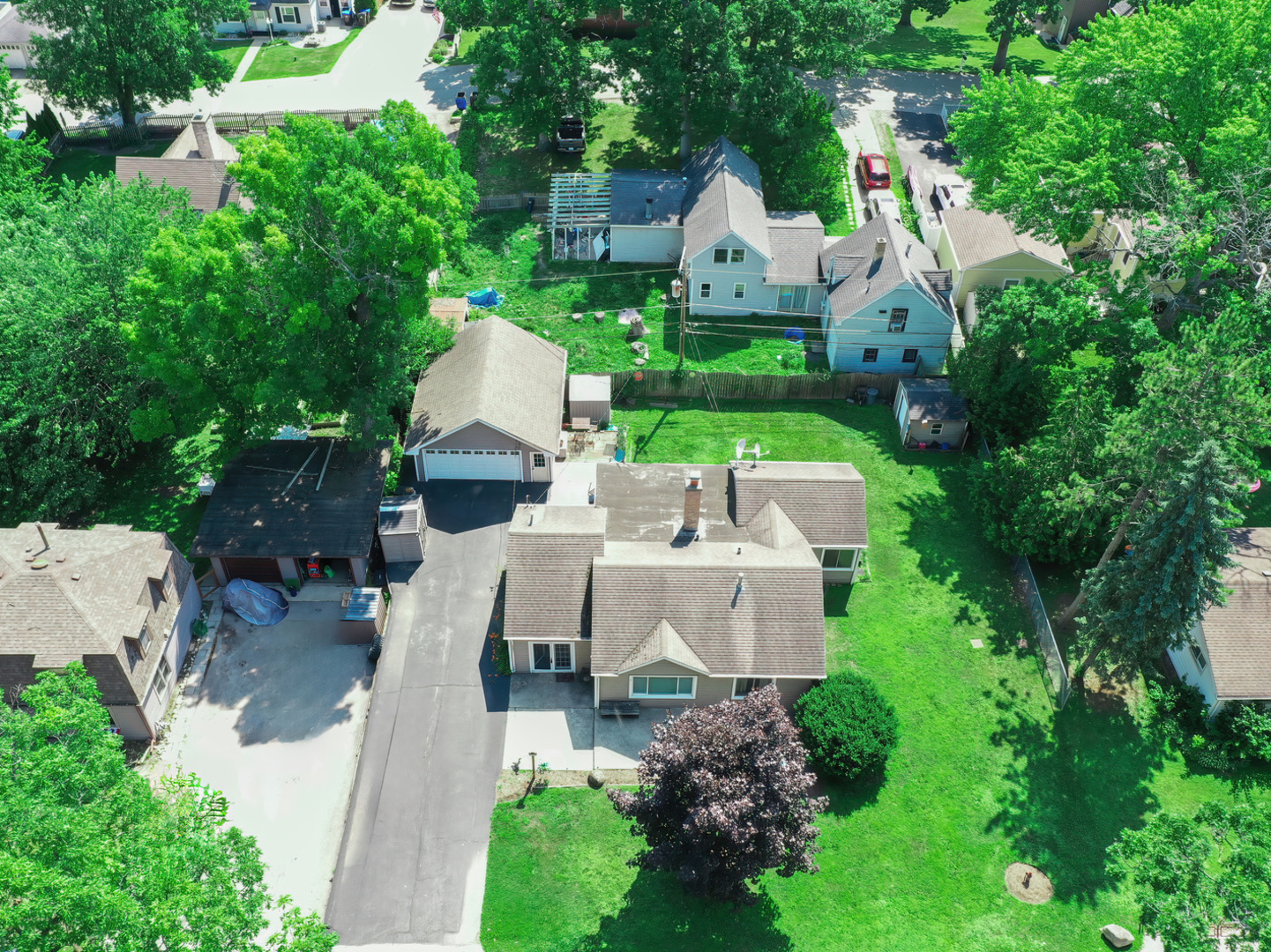2912 Magellan Drive, McHenry, IL 60051