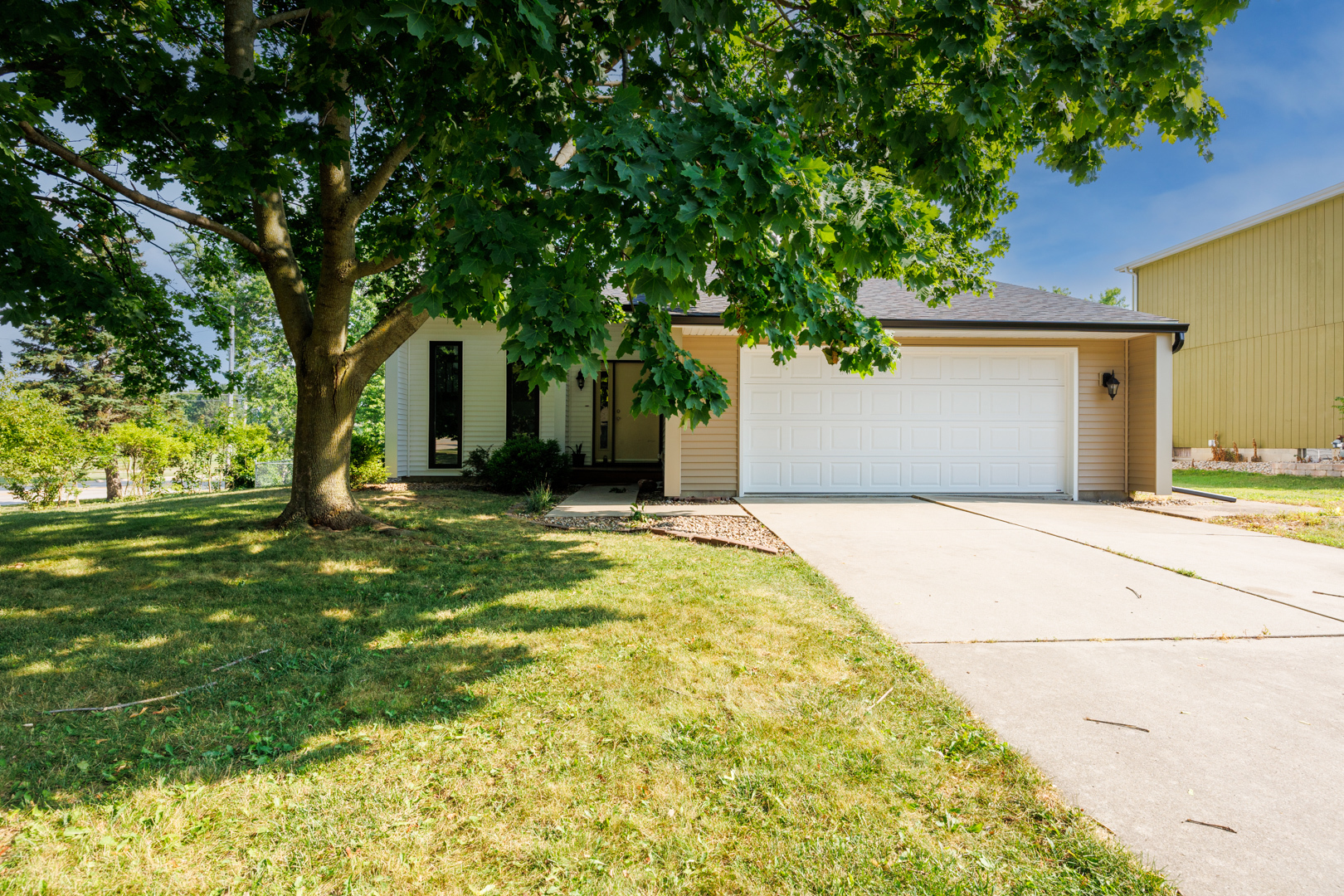 107 Regal Drive, Normal, IL 61761