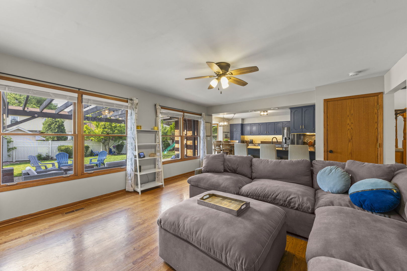 20W427 Elizabeth Drive, Downers Grove, IL 60516