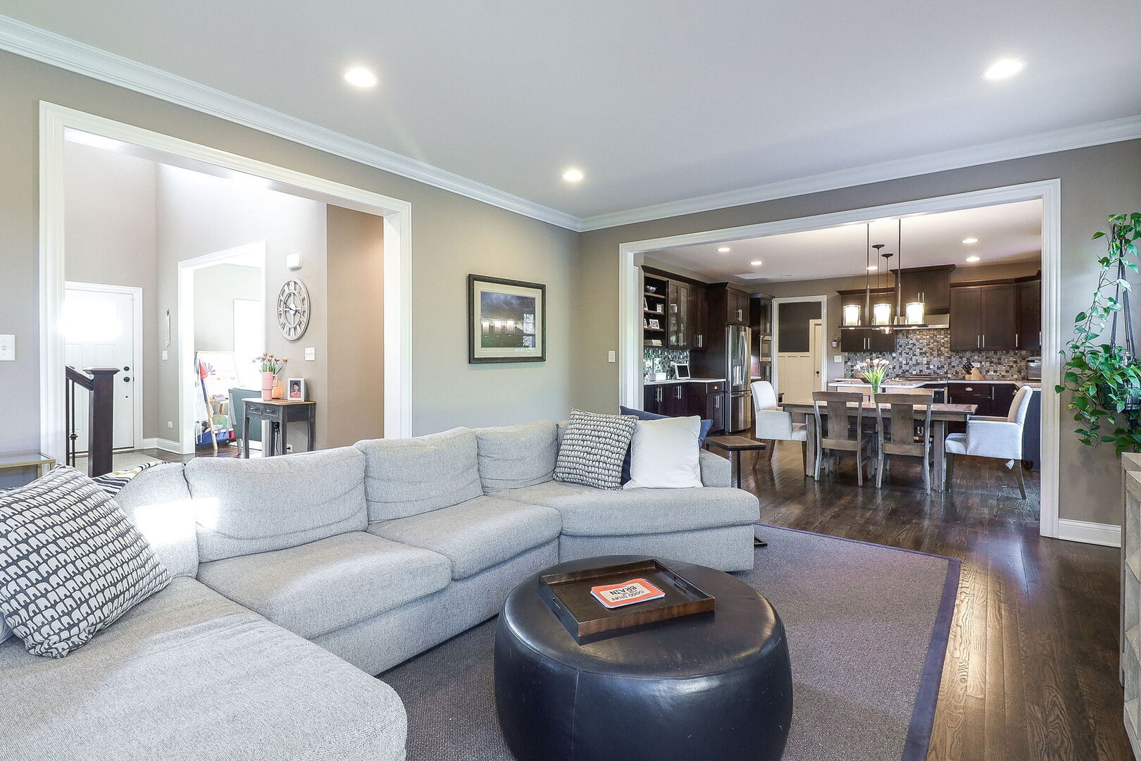 12911 Mayfair Drive, Lemont, IL 60439