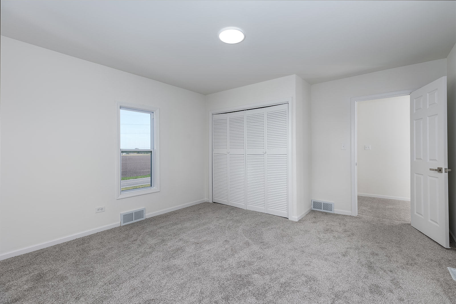 2172 N 21st Road, Grand Ridge, IL 61325