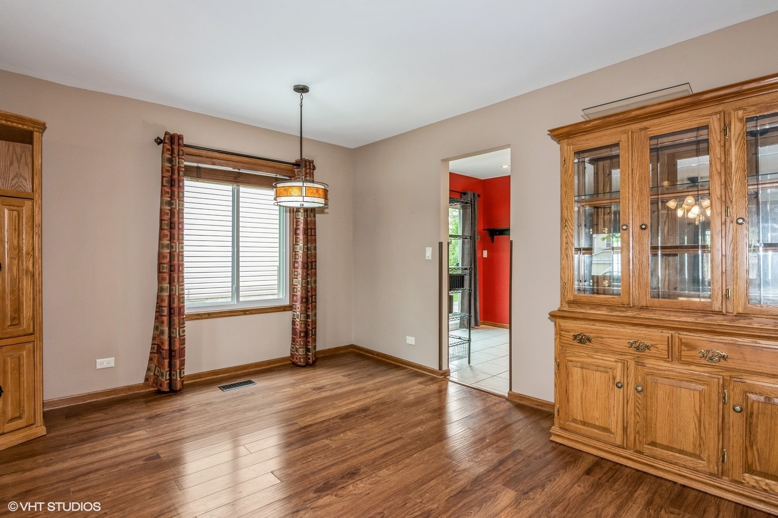 1270 CHATTANOOGA Trail, Carol Stream, IL 60188