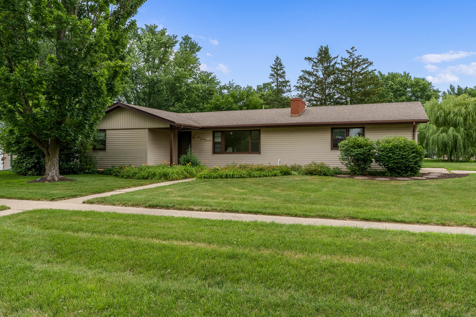12021 July Drive, Machesney Park, IL 61115
