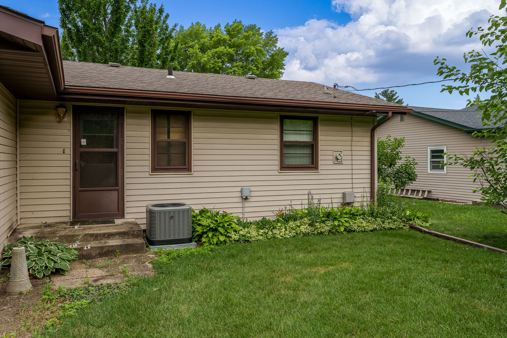 12021 July Drive, Machesney Park, IL 61115