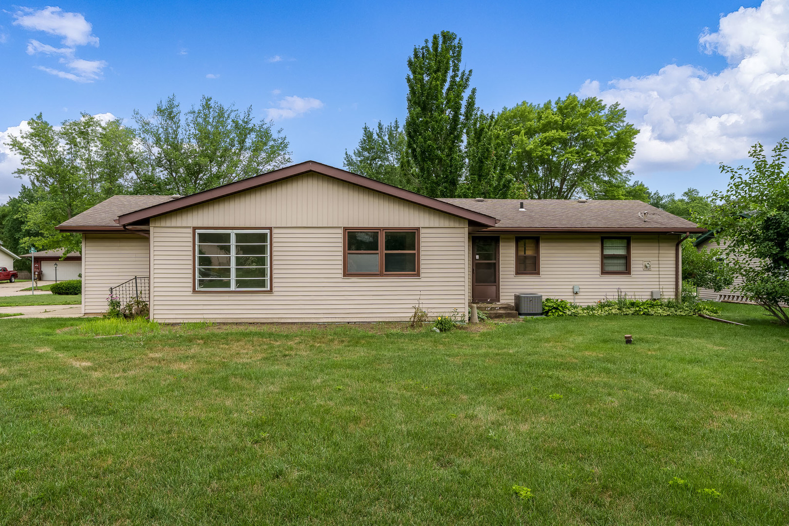 12021 July Drive, Machesney Park, IL 61115