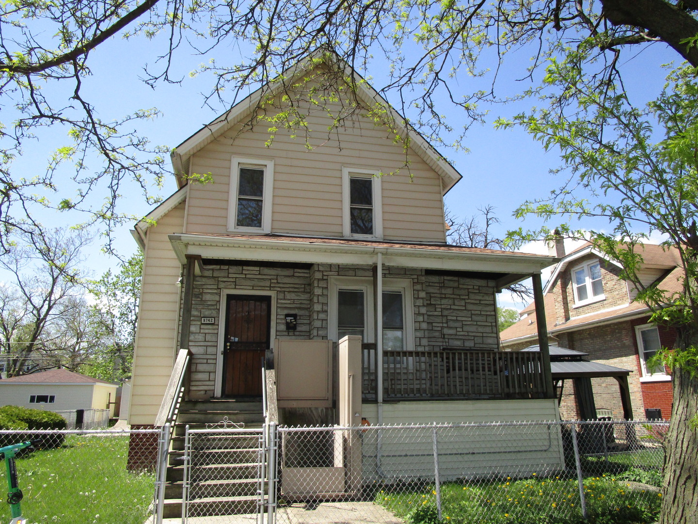 8742 S Racine Avenue, Chicago, IL 60620