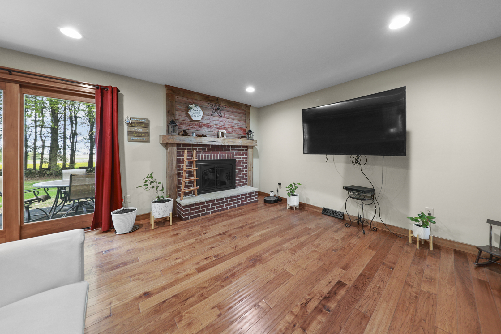 15547 Tower Road, Malta, IL 60150