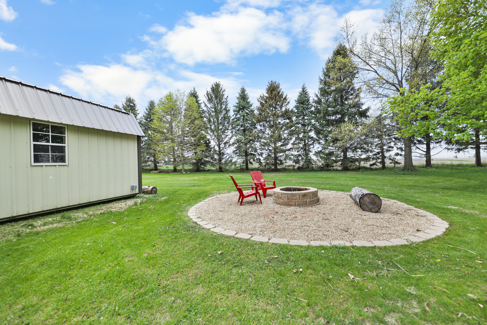15547 Tower Road, Malta, IL 60150