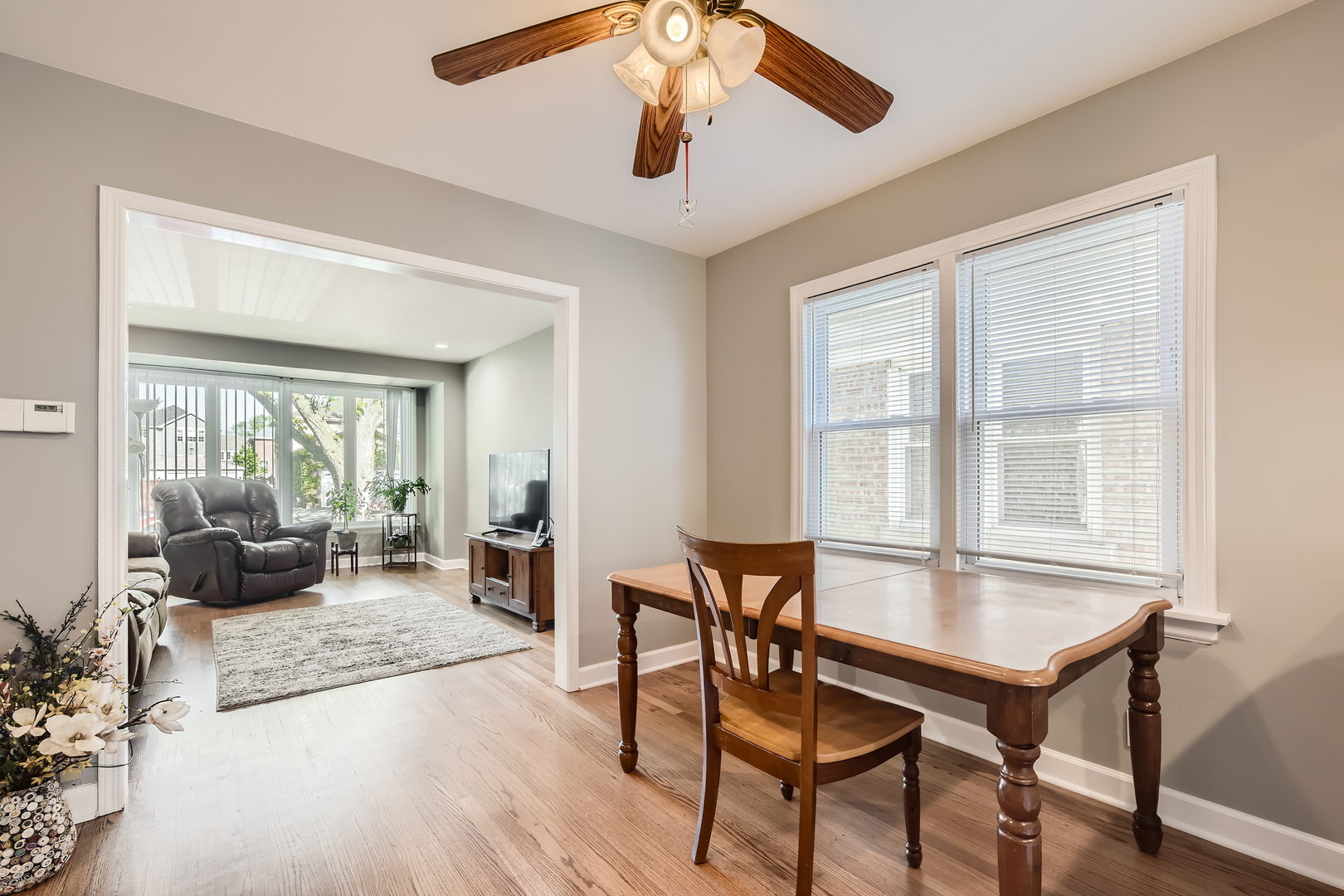 10812 S Drake Avenue, Chicago, IL 60655