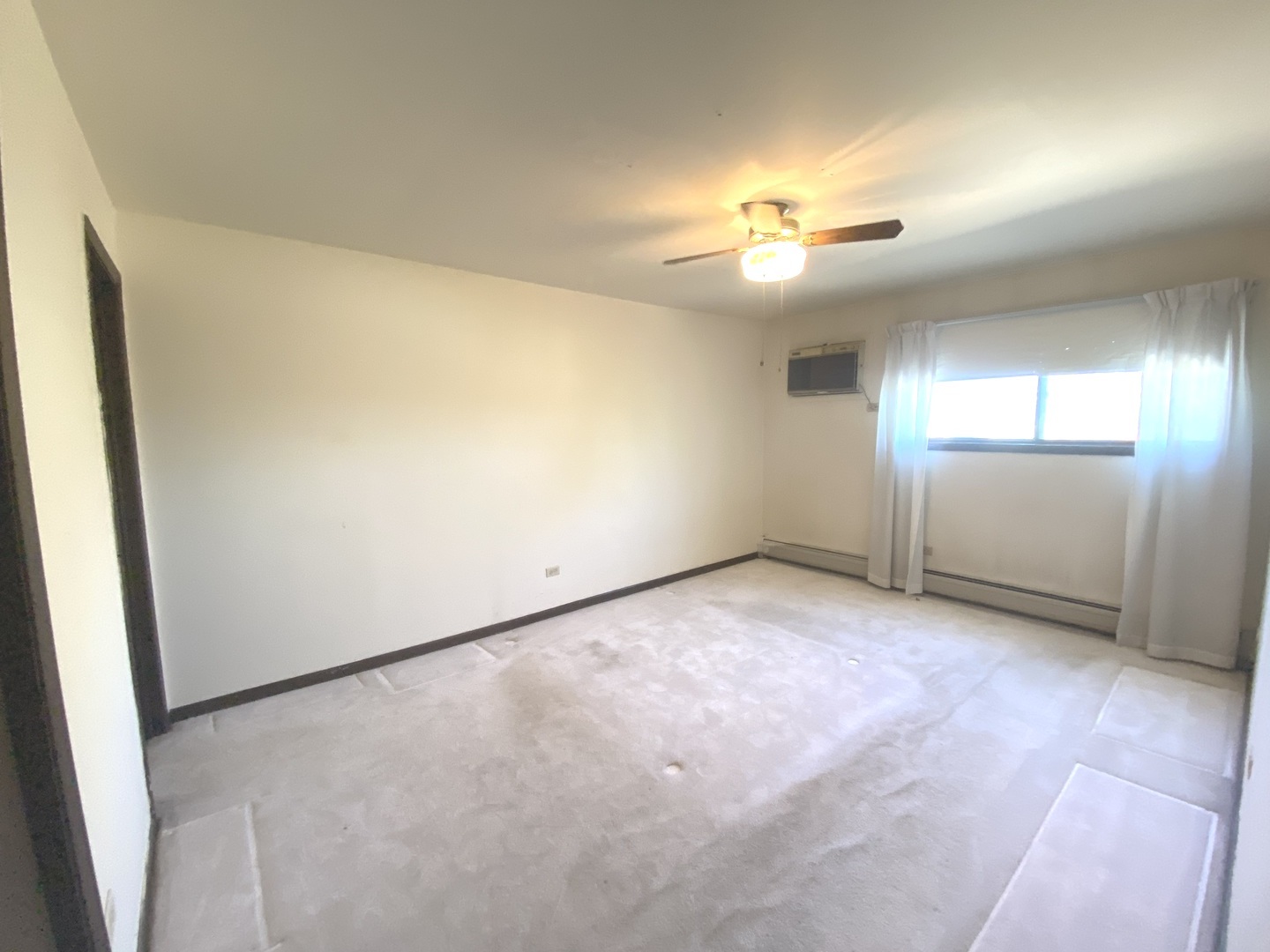 14643 Lamon Avenue #2A, Midlothian, IL 60445
