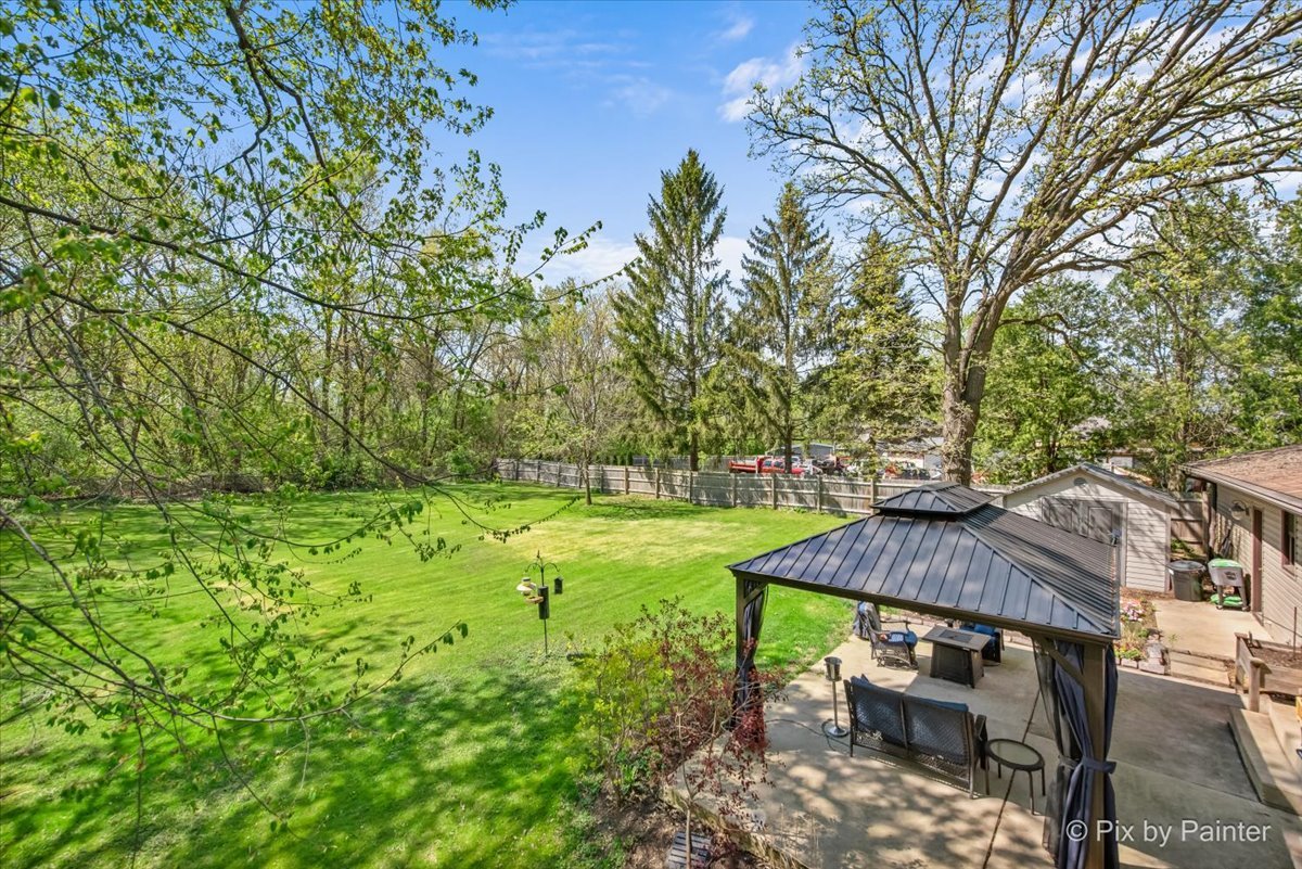 2N672 Valewood Road, West Chicago, IL 60185