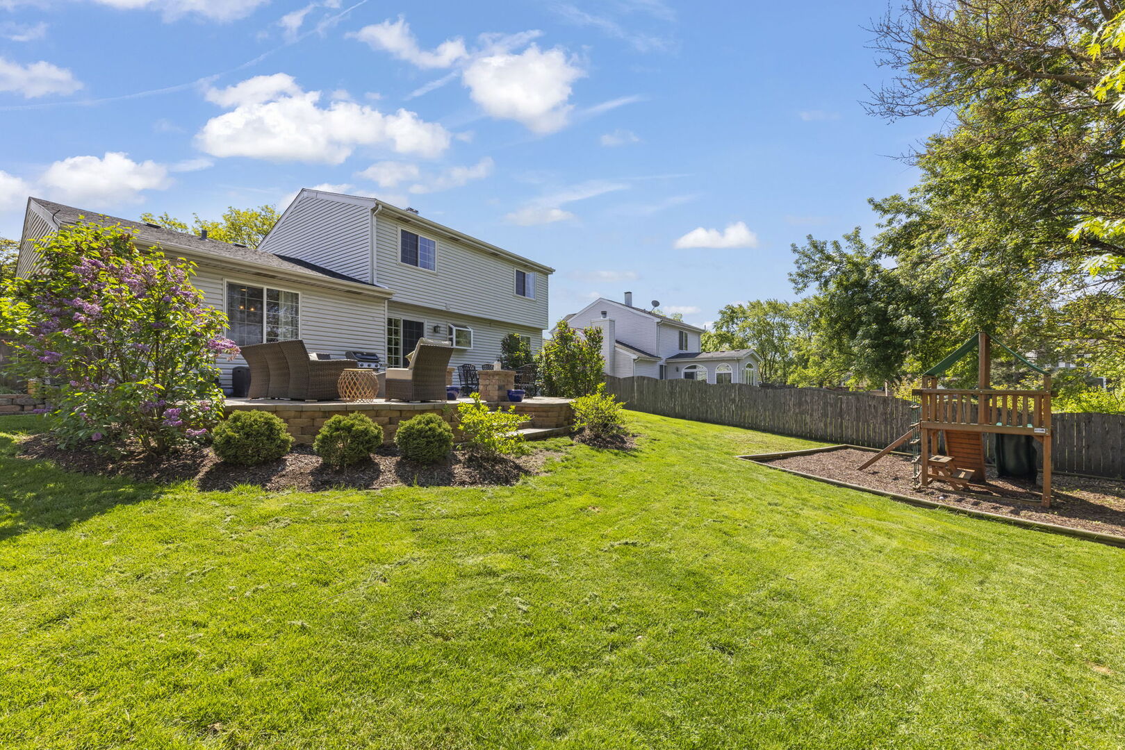506 Aspen Drive, Lombard, IL 60148