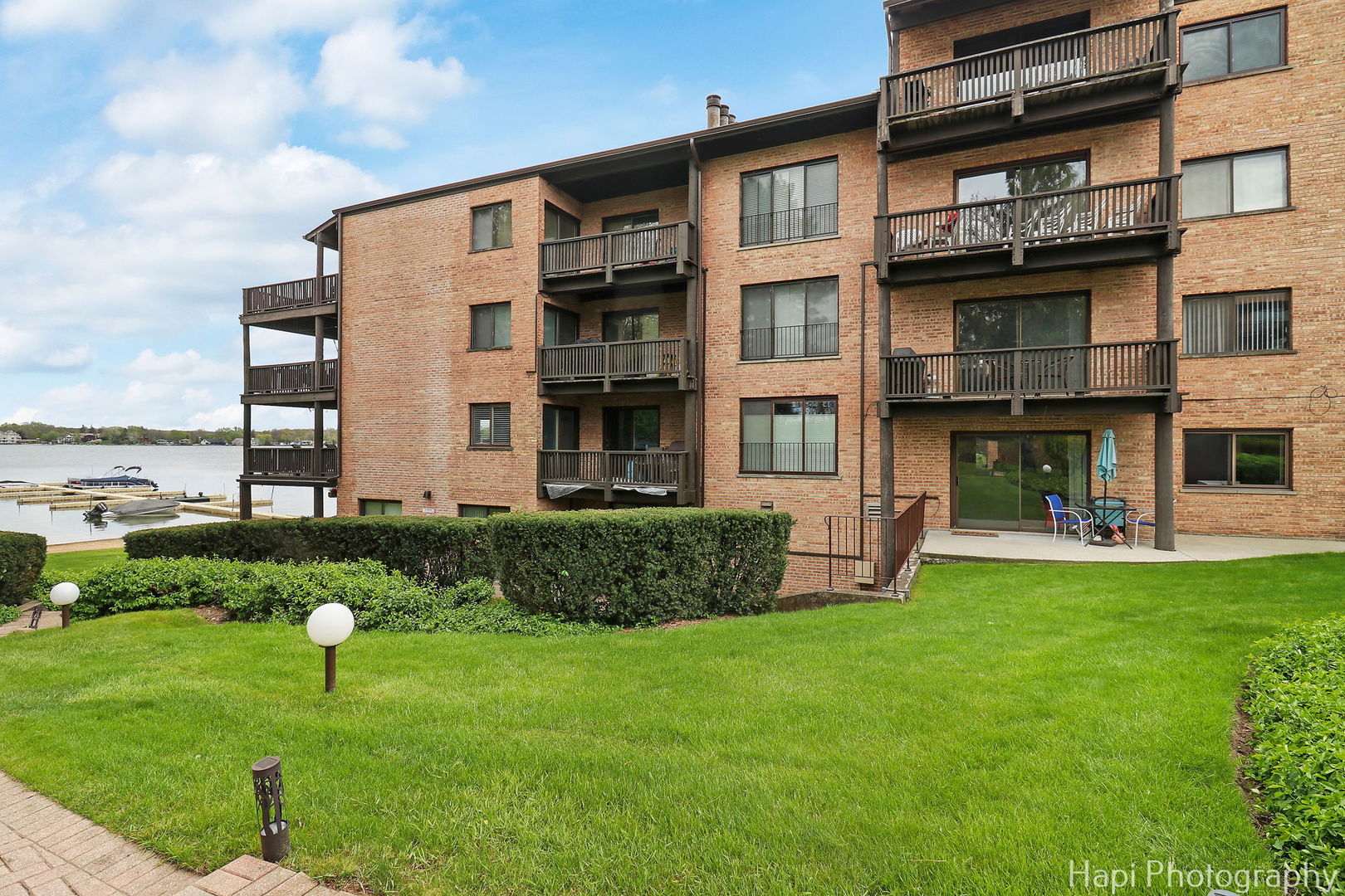 440 N Main Street #E103A, Wauconda, IL 60084