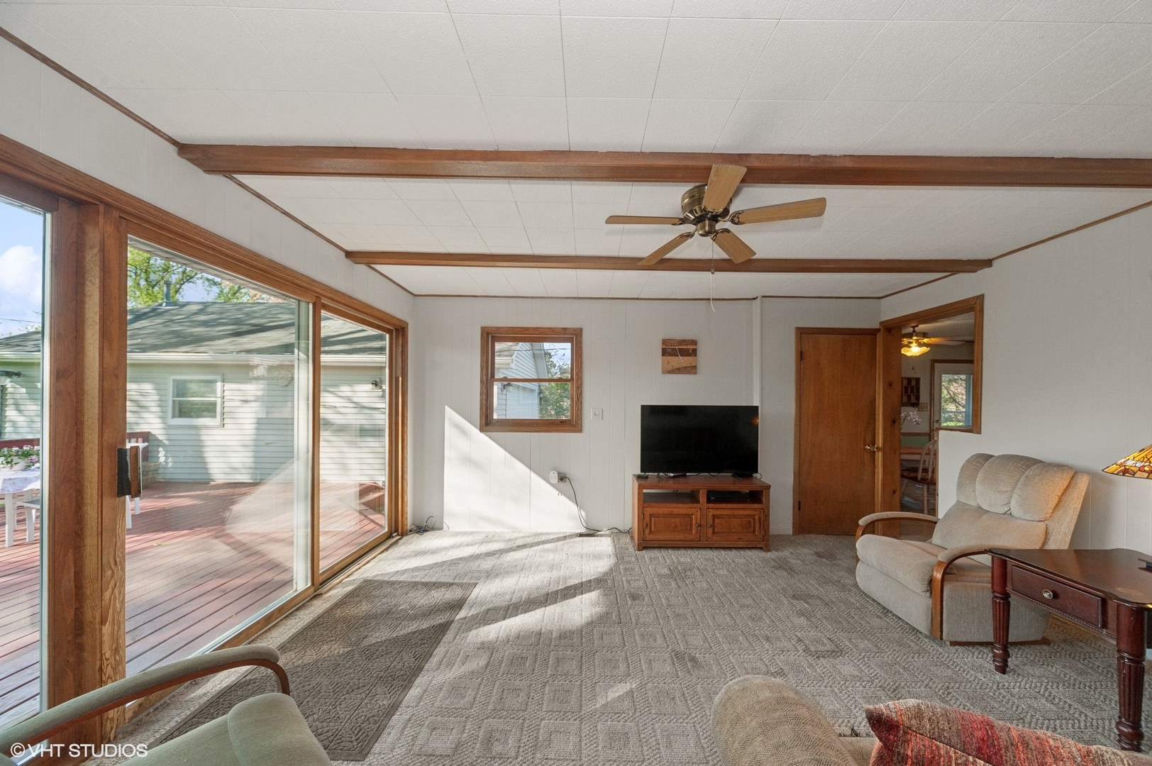 2305 Jay Lane, Rolling Meadows, IL 60008