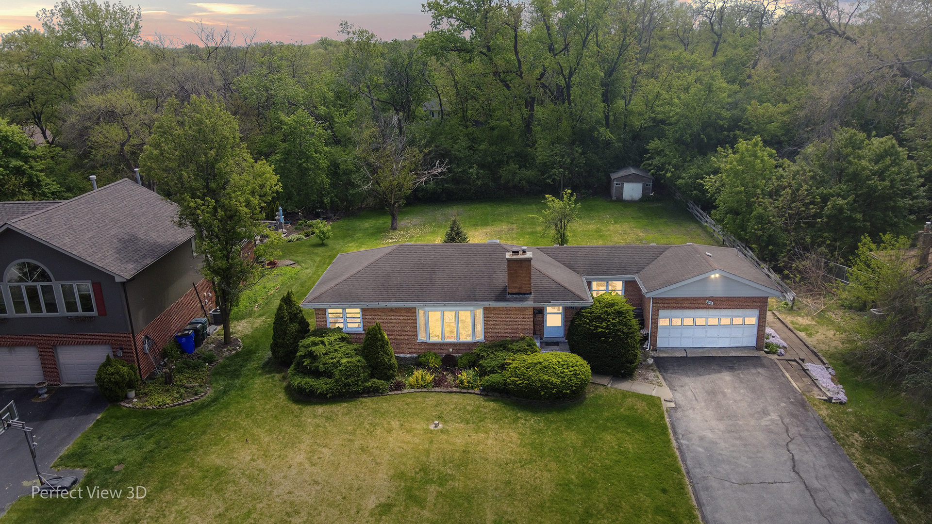 8111 W 130th Street, Palos Park, IL 60464