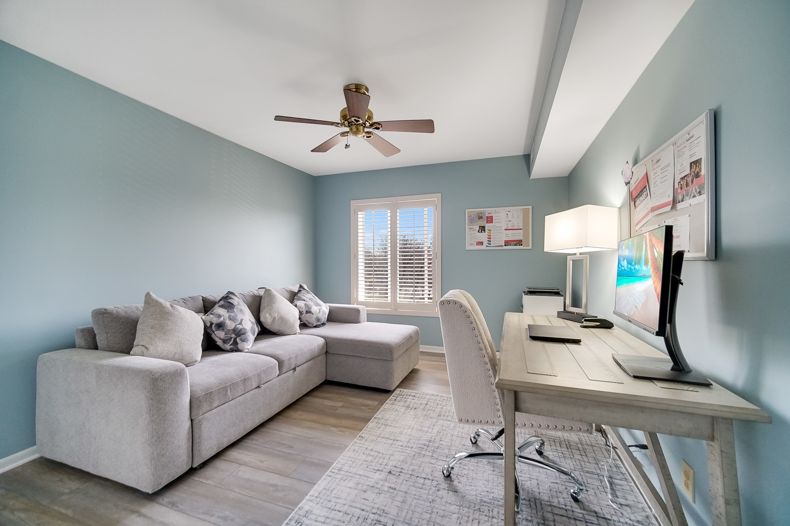 201 Lake Hinsdale Drive #404, Willowbrook, IL 60527