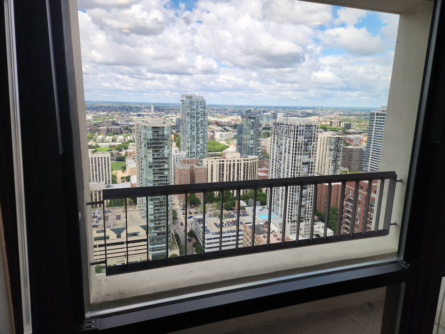 1030 N State Street #39L, Chicago, IL 60610