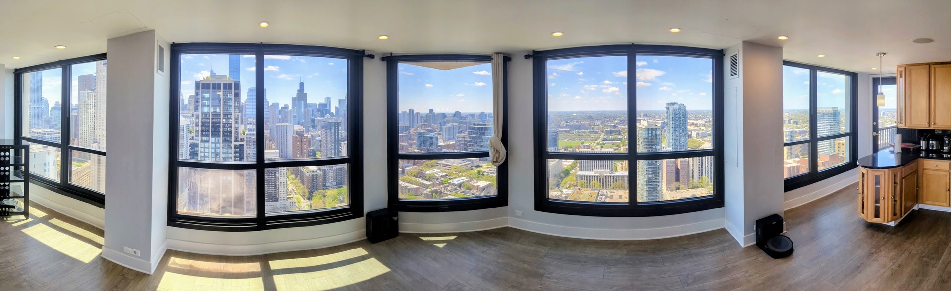 1030 N State Street #39L, Chicago, IL 60610