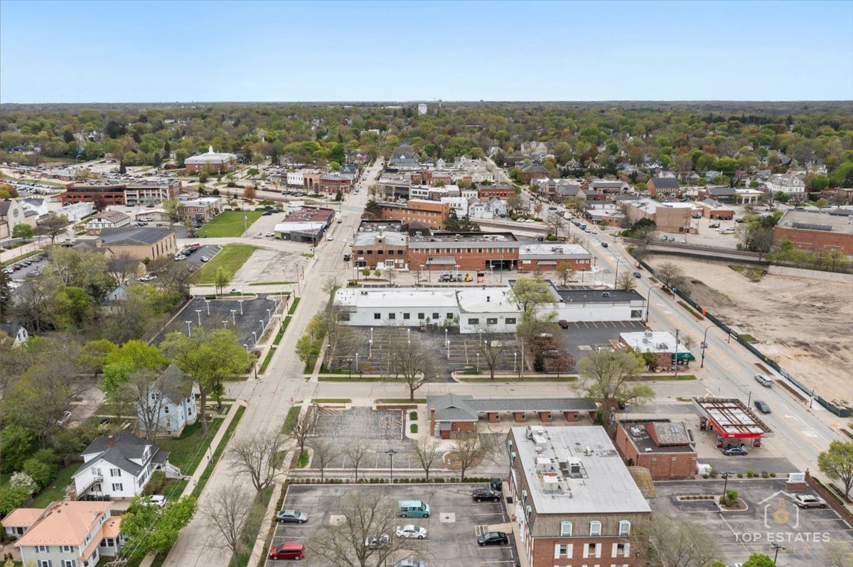 206 N Cook Street, Barrington, IL 60010
