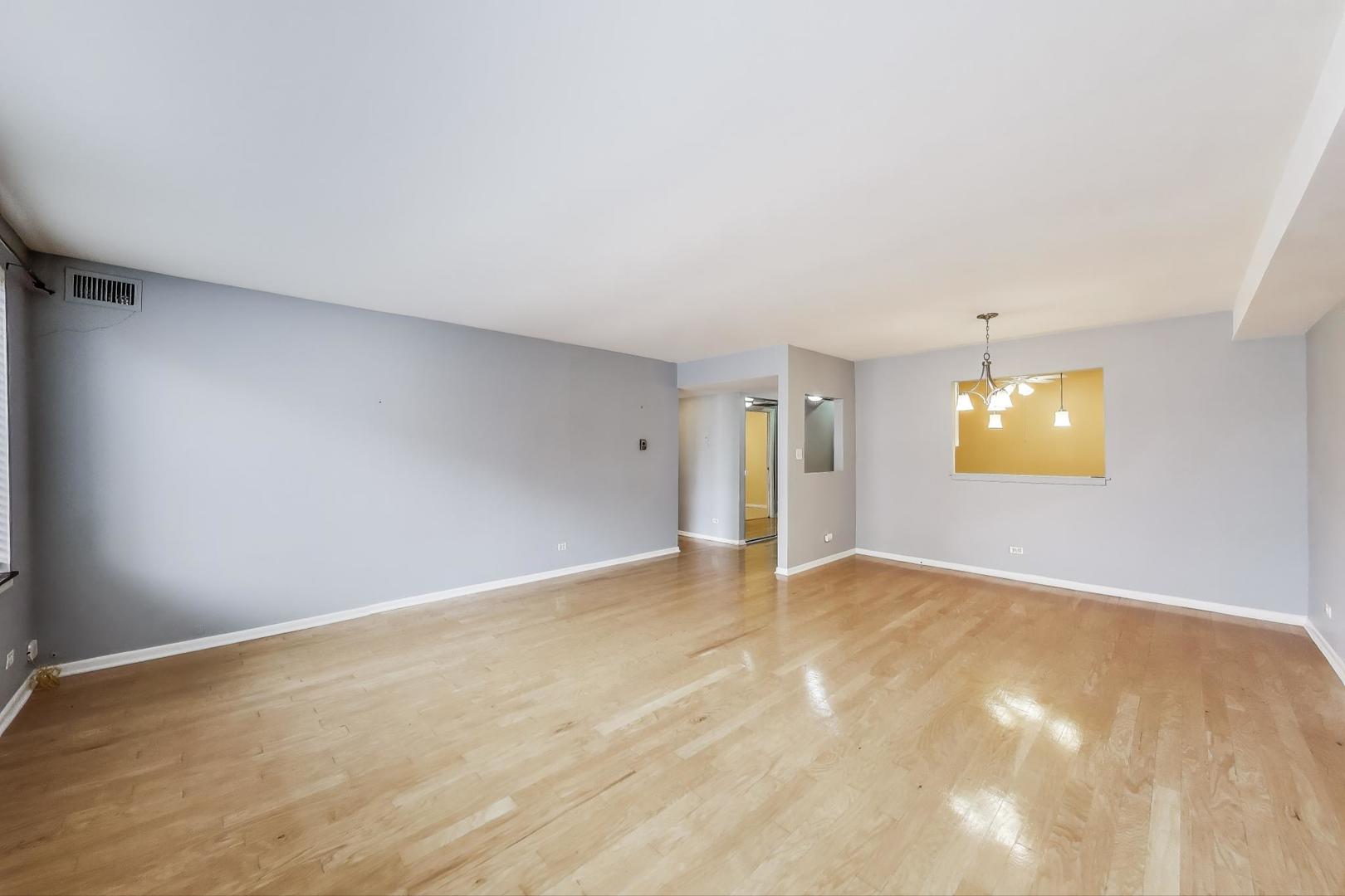110 S Dunton Avenue #3H, Arlington Heights, IL 60005