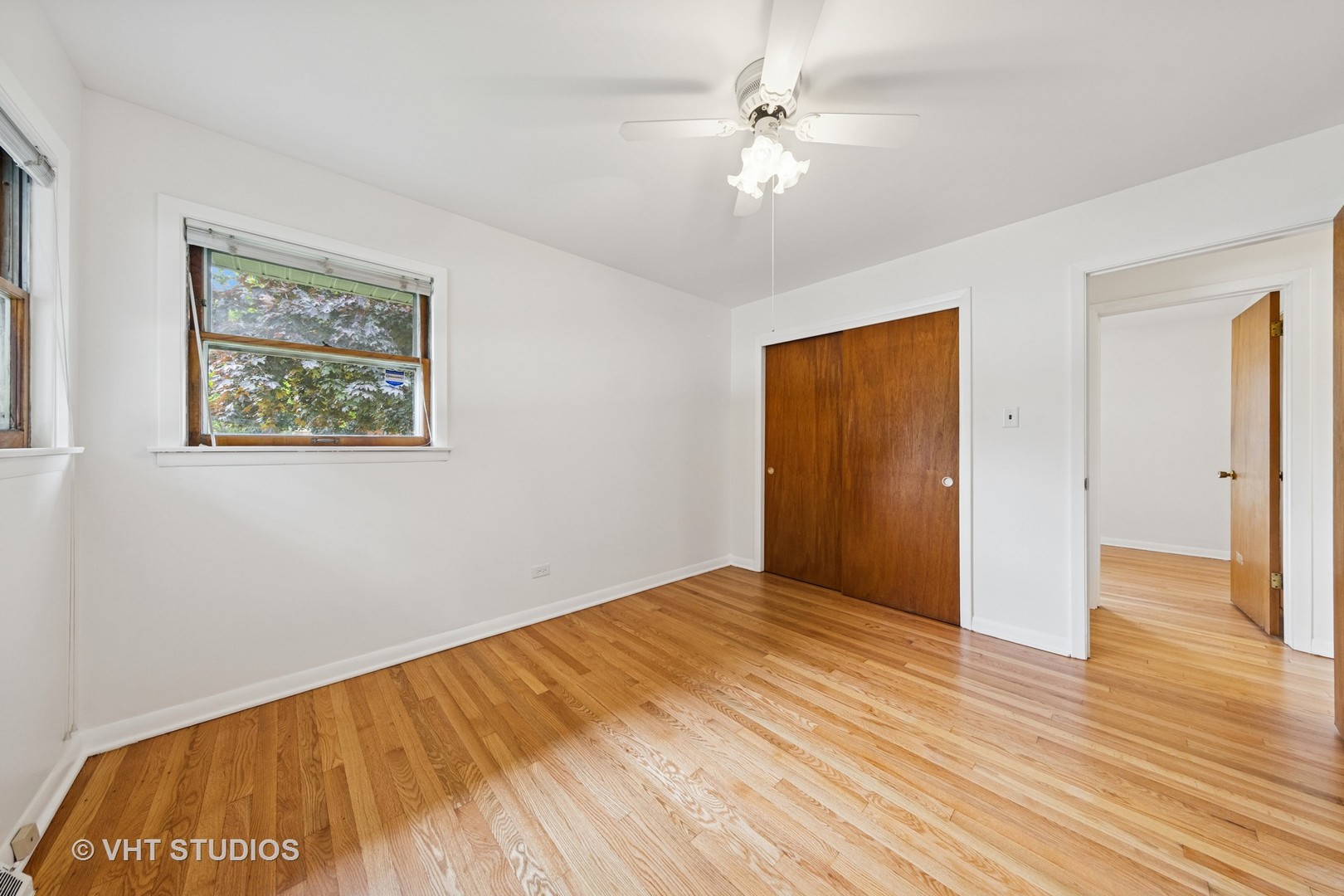 6800 W 97th Street, Oak Lawn, IL 60453