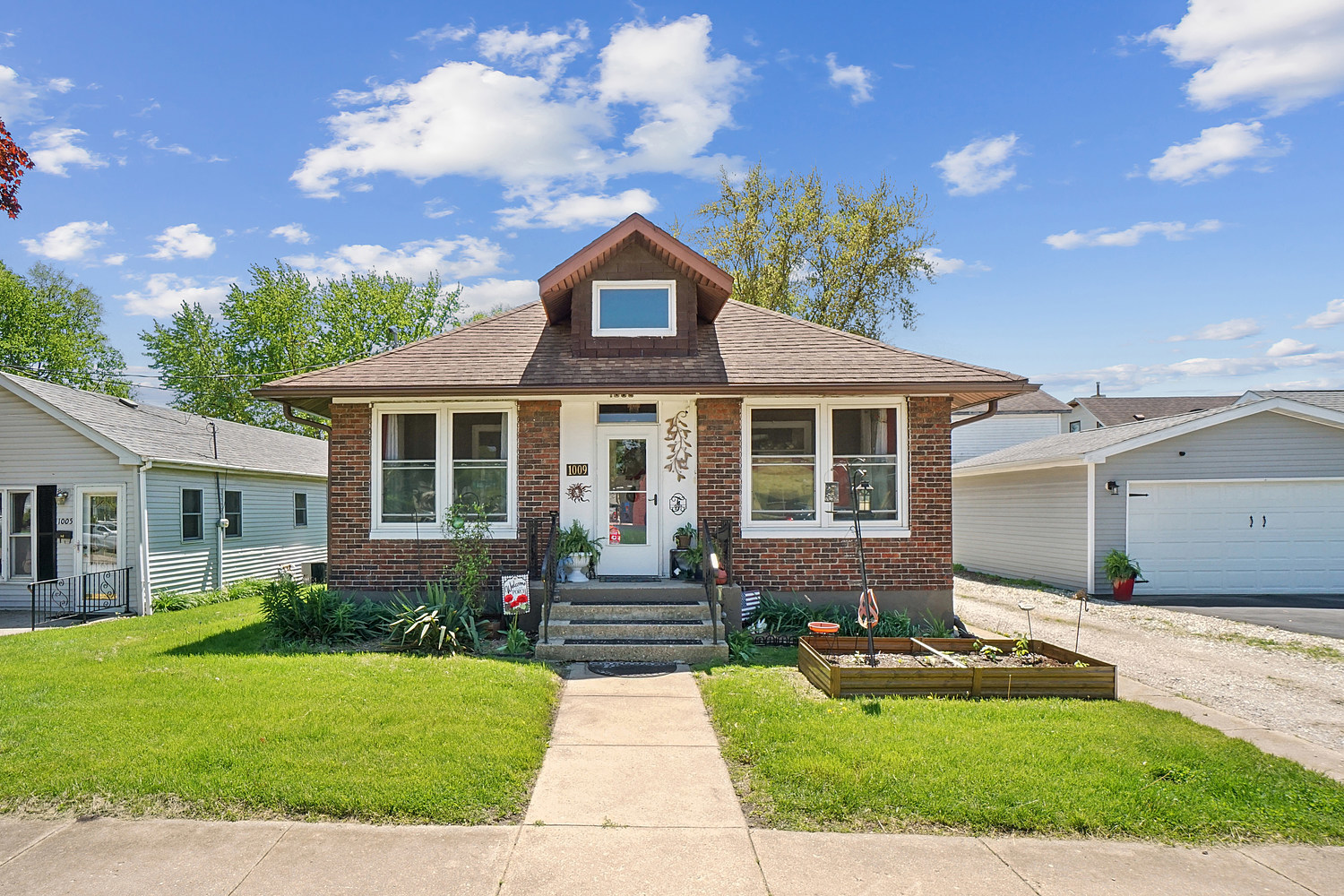 1009 W Madison Street, Ottawa, IL 61350