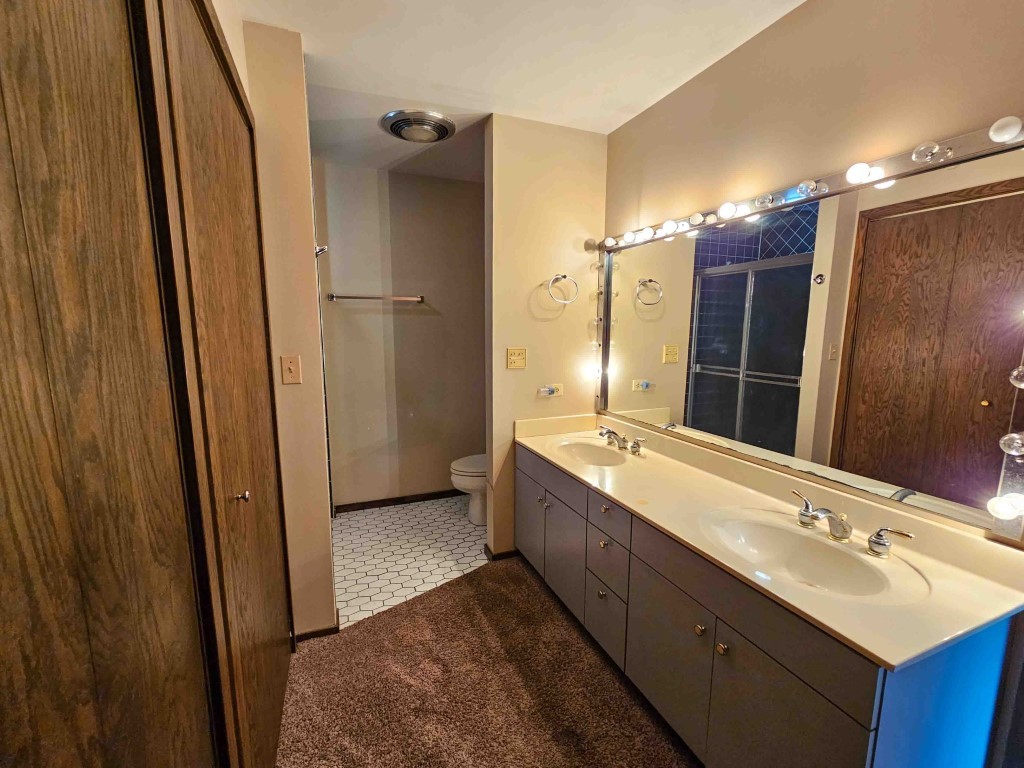 26241 W Bonner Road, Wauconda, IL 60084
