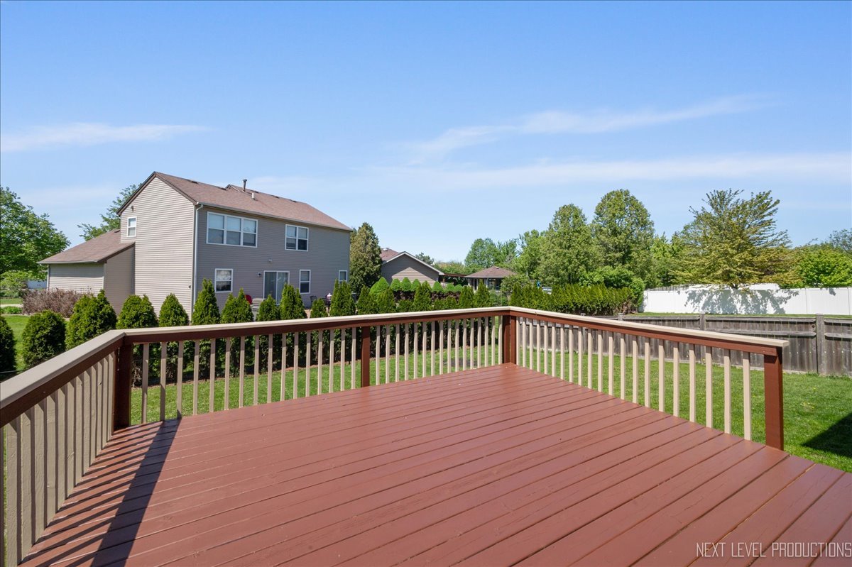 16757 W Oneida Drive, Lockport, IL 60441