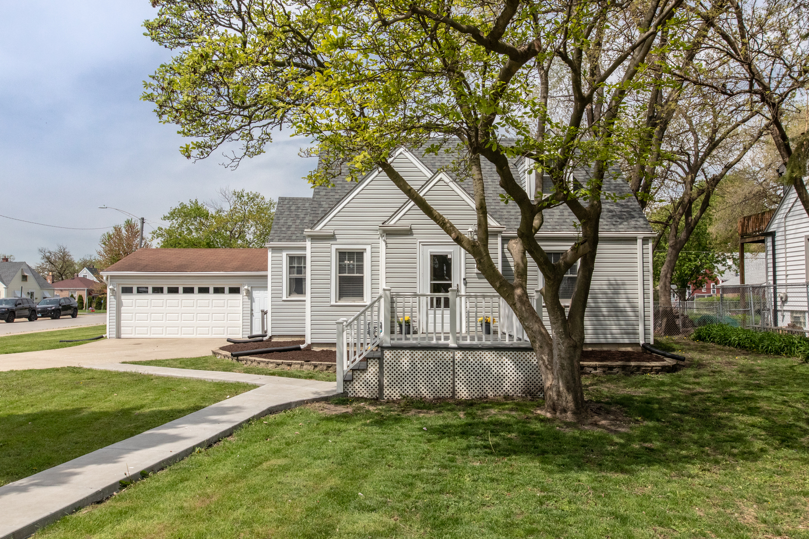 100 N Caryl Avenue, Northlake, IL 60164