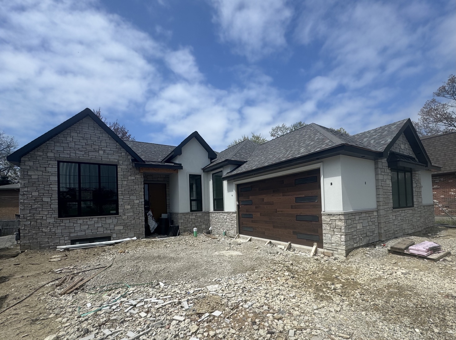 818 Green Bay Road, Highwood, IL 60040
