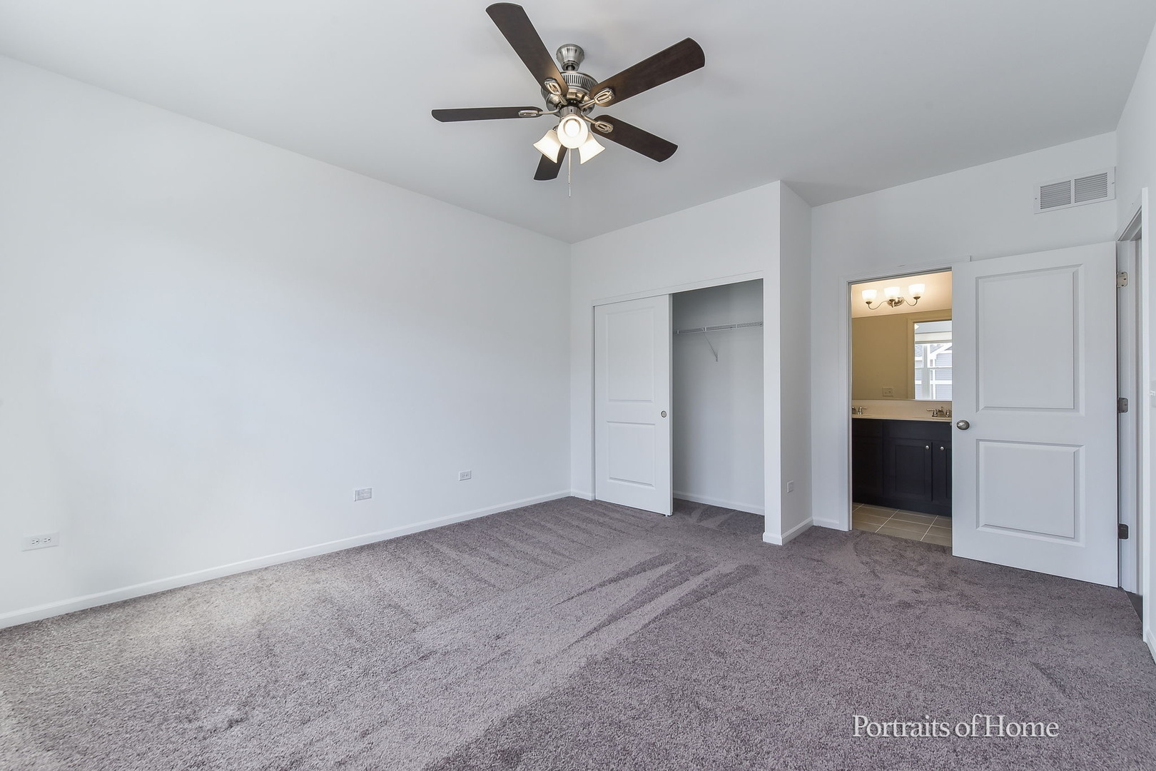 4279 Chelsea Manor Circle, Aurora, IL 60504