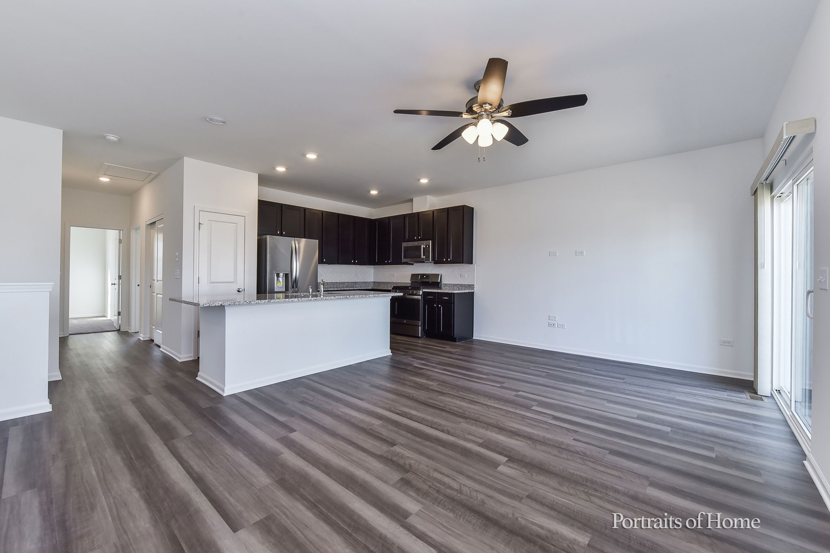4279 Chelsea Manor Circle, Aurora, IL 60504