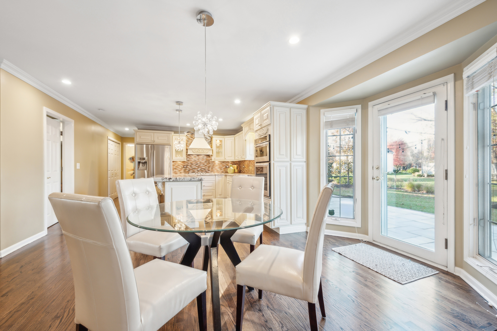 2707 Pennyroyal Circle, Naperville, IL 60564