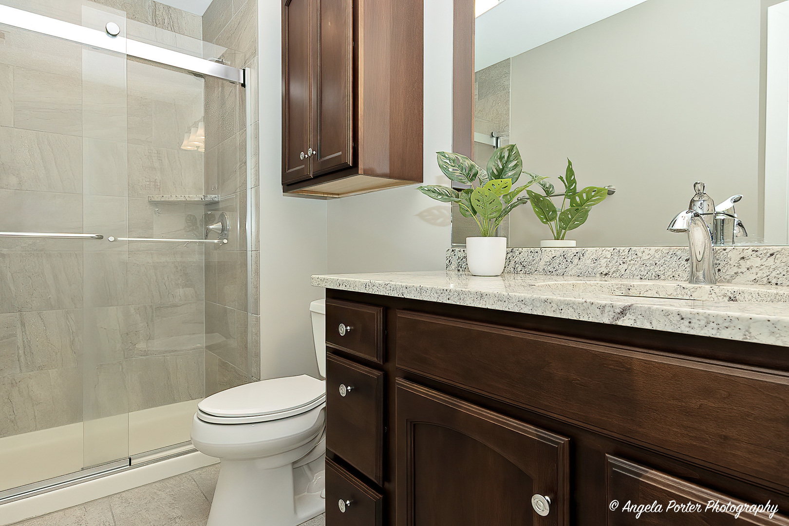 75 N Lake Avenue, Third Lake, IL 60030