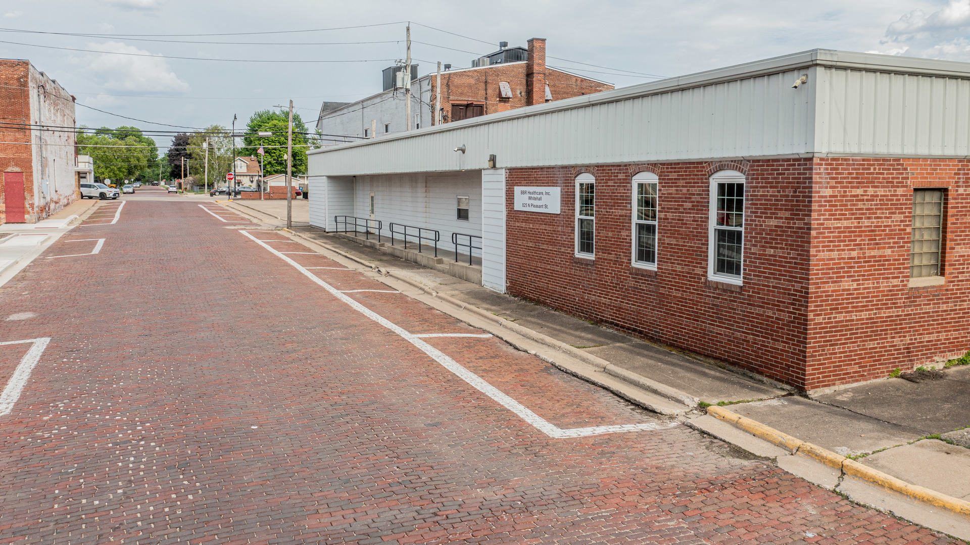 825 N Pleasant Street, Princeton, IL 61356